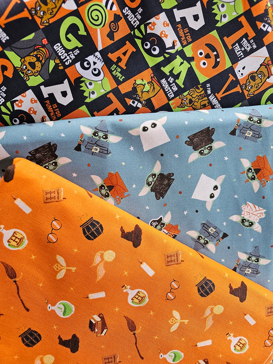 Foulard de toilettage - motifs HALLOWEEN variés ***RABAIS 50 et +***