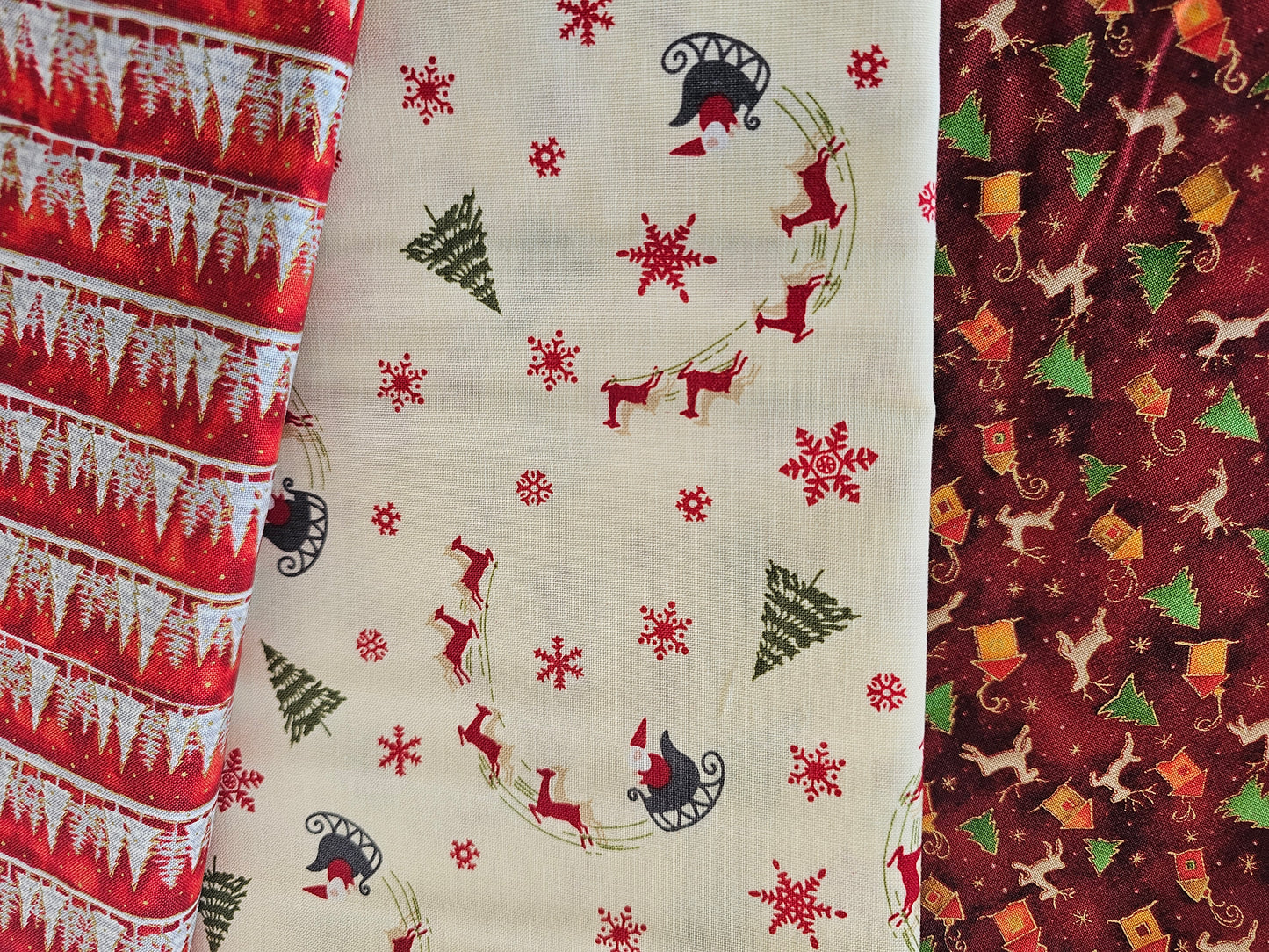 Foulard de toilettage - motifs NOËL/HIVER variés ***RABAIS 50 et +***