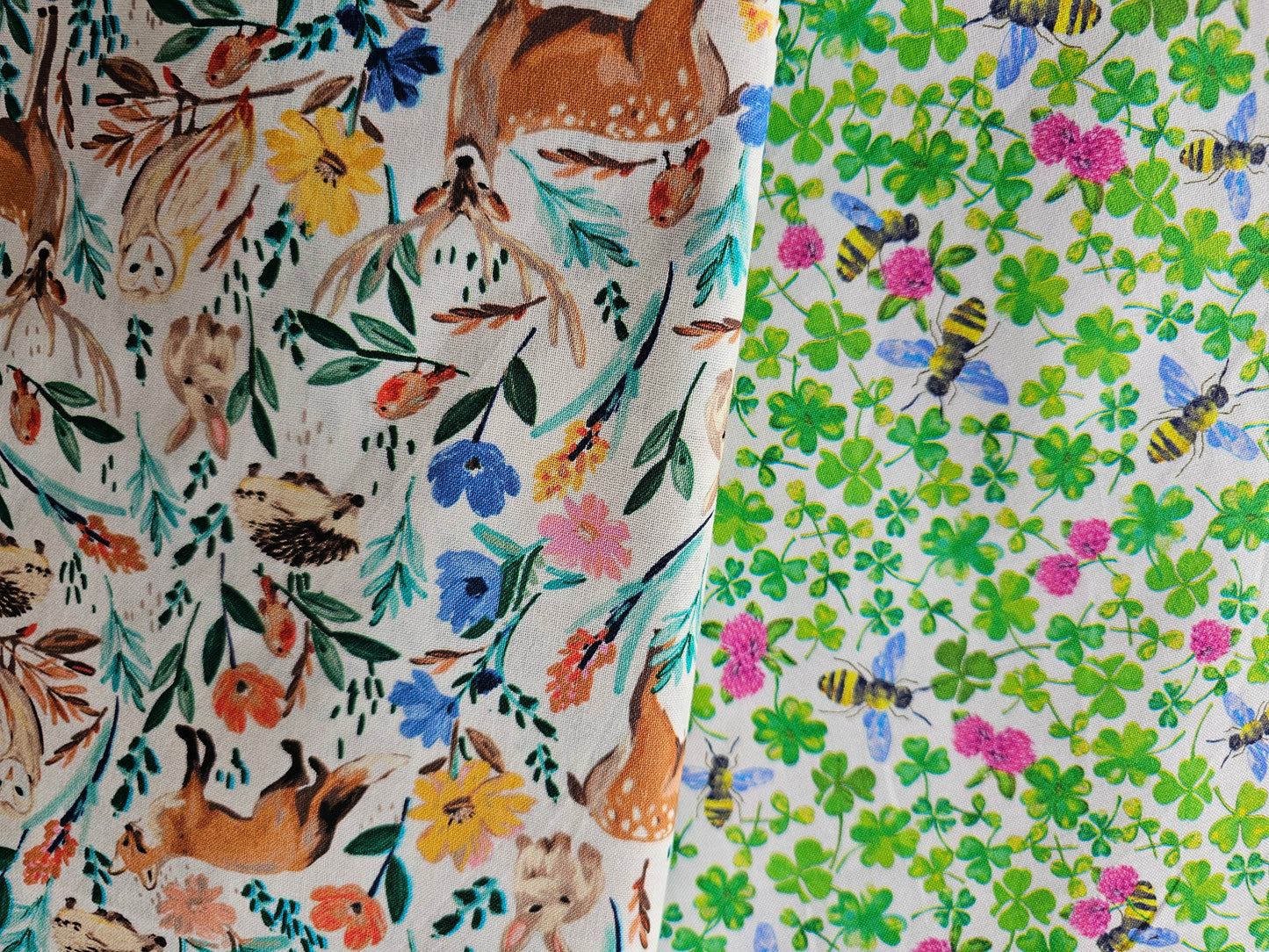Foulard de toilettage - motifs variés ***RABAIS 50 et +***