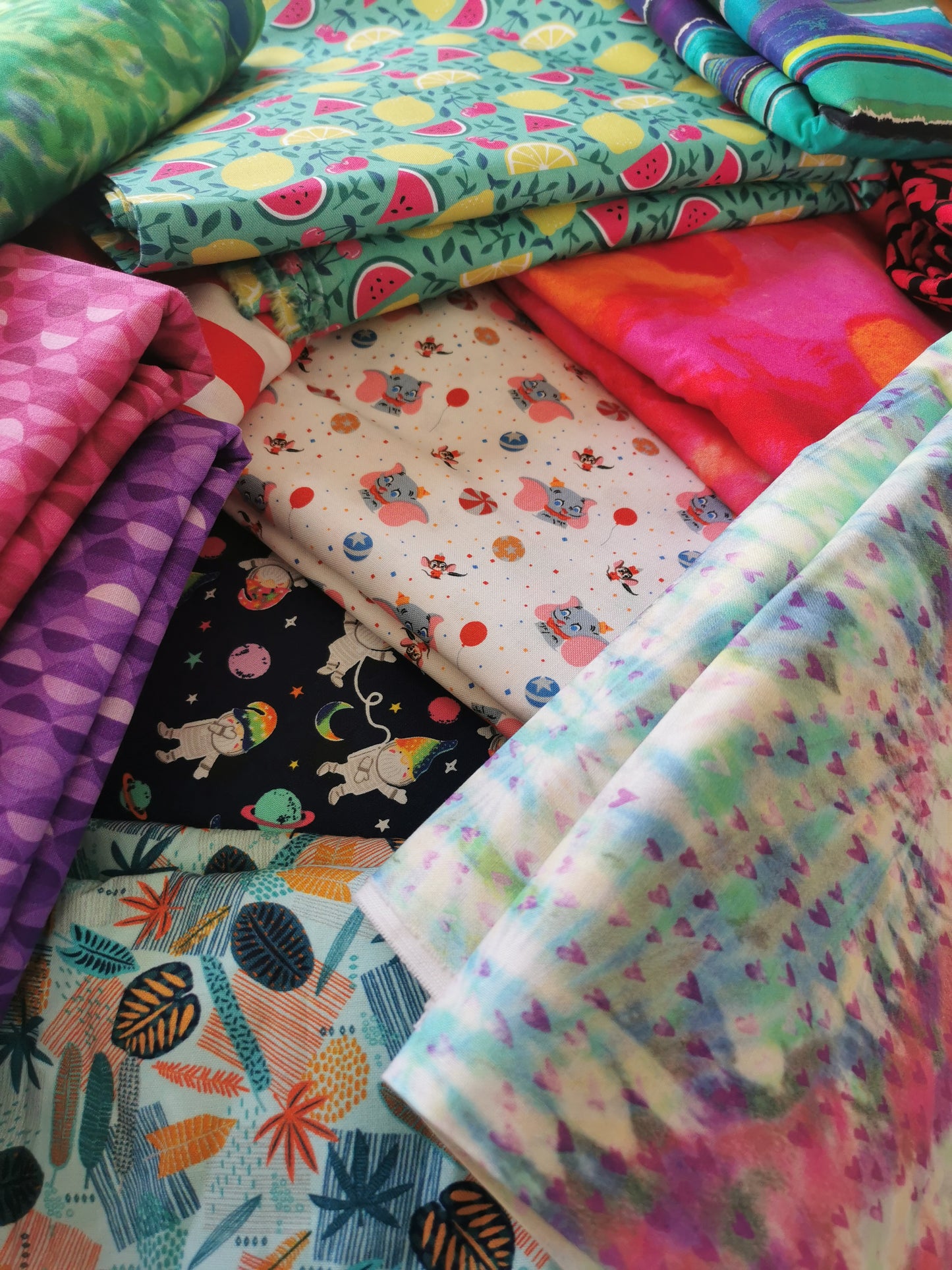 Foulard de toilettage - motifs variés ***RABAIS 50 et +***