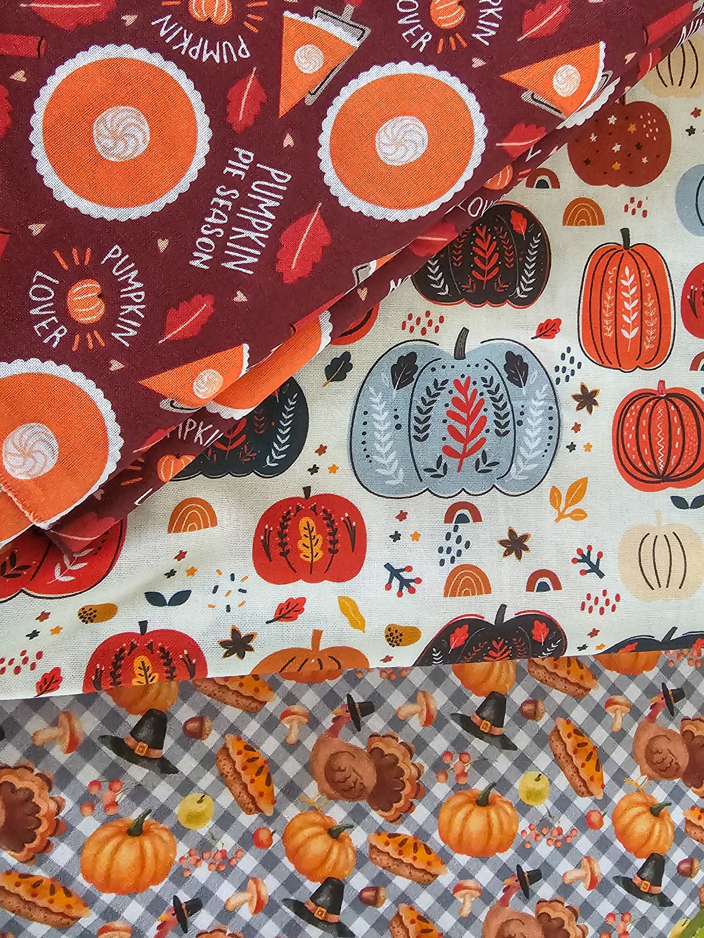 Foulard de toilettage - motifs HALLOWEEN variés ***RABAIS 50 et +***