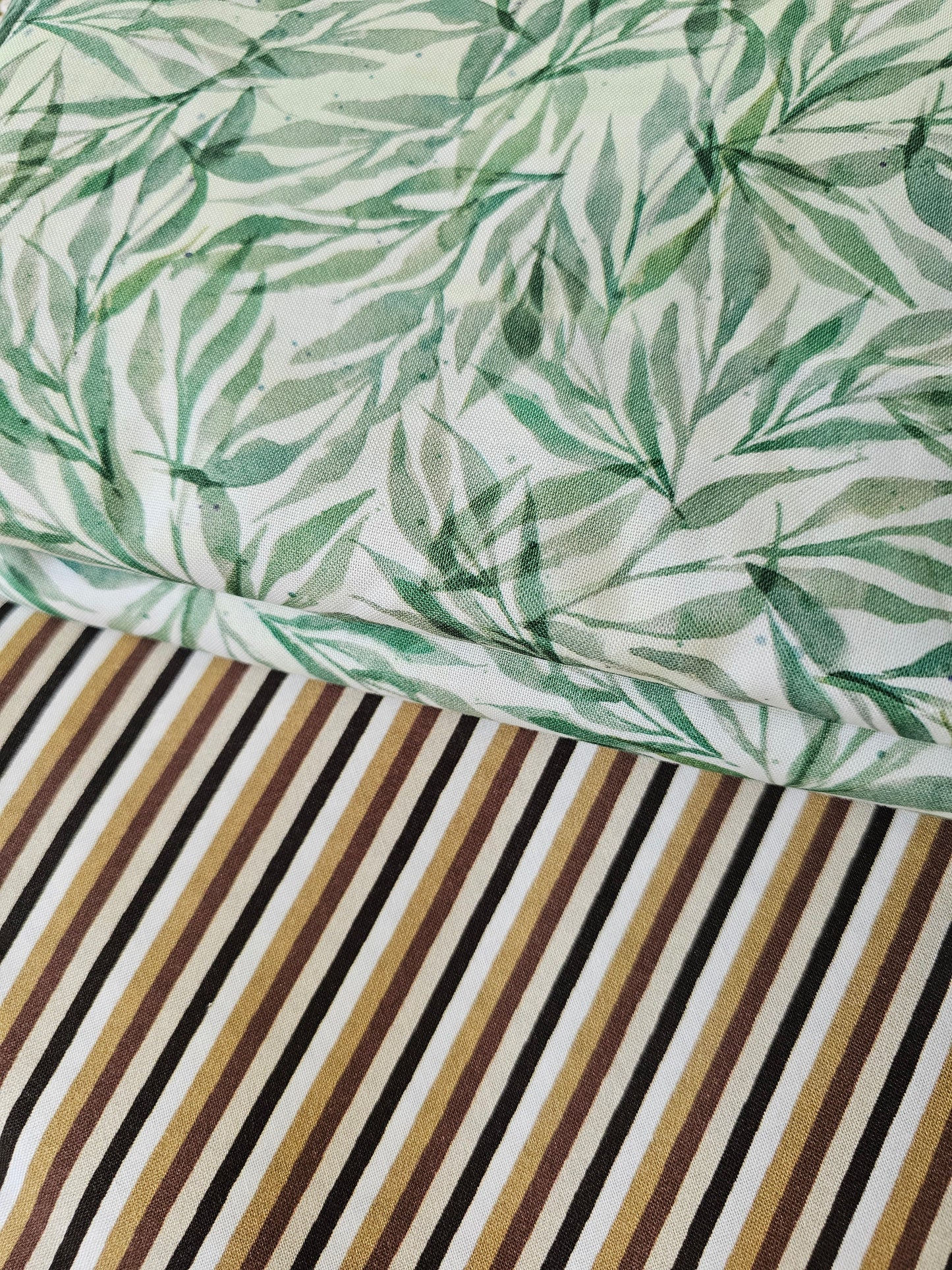 Foulard de toilettage - motifs variés ***RABAIS 50 et +***