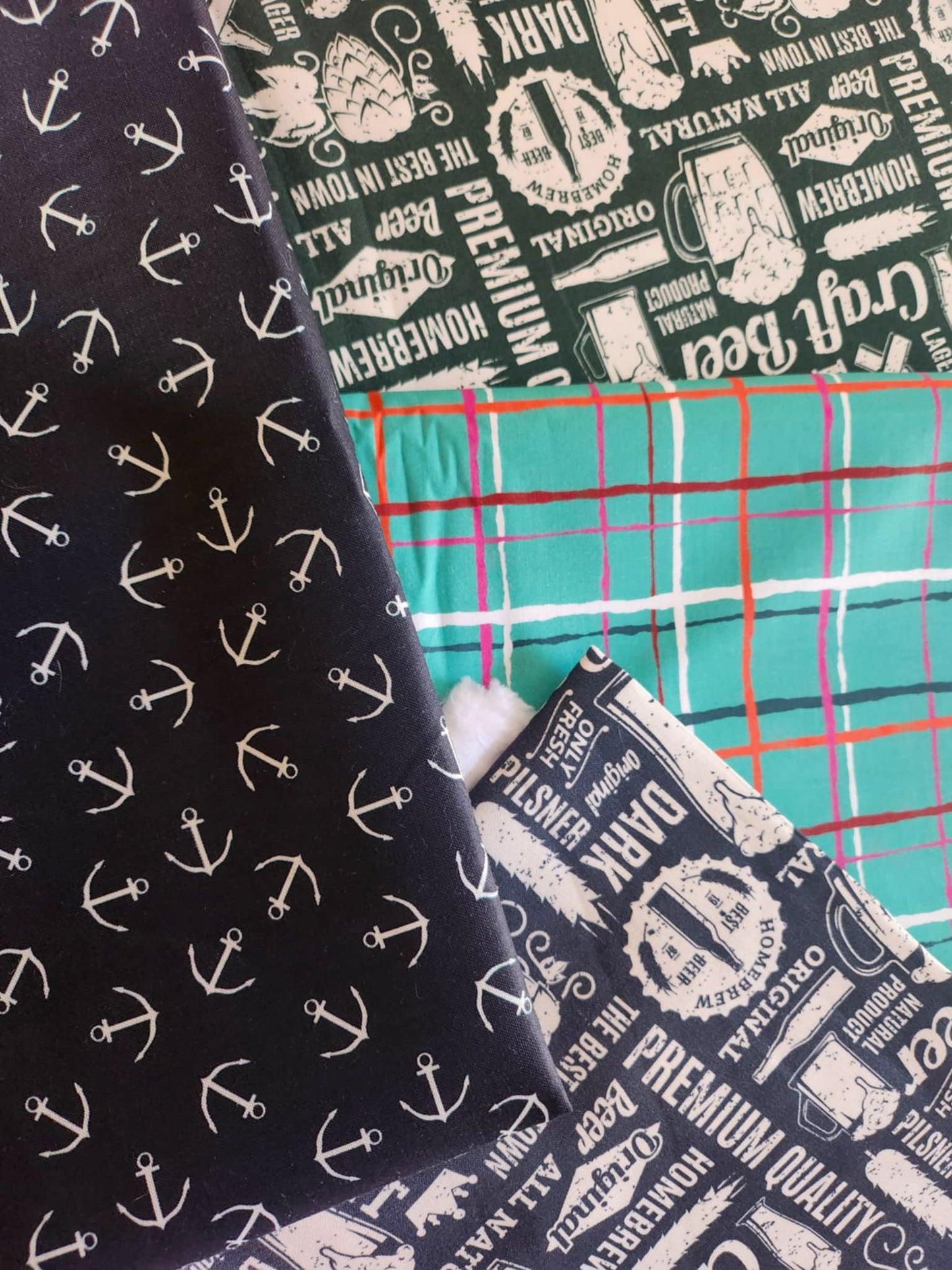 Foulard de toilettage - motifs variés ***RABAIS 50 et +***