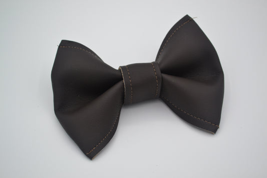 Boucle en cuirette - BRUNE