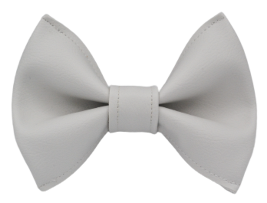 Boucle en cuirette - BLANCHE